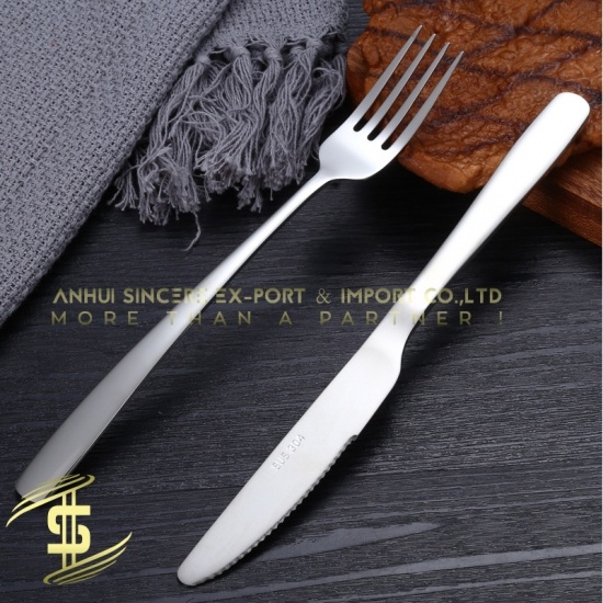 Two-piece household 304 stainless steel steak cutlery set 